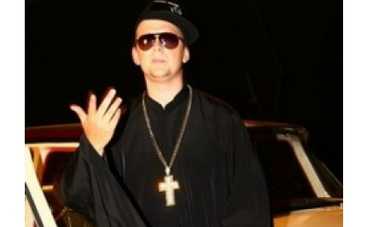 АНОНС: Потап одолжил "мозги" певице Алеше