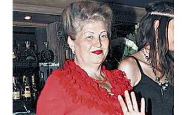 Мама Иры Билык любит тусоваться с внуком