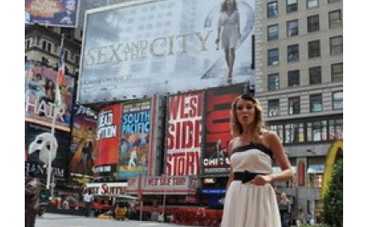 Катя Осадчая подарила Саре-Джессике Паркер украинскую шляпку