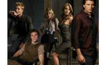 "Тайны Смолвиля" прекращают существование в 2011 году