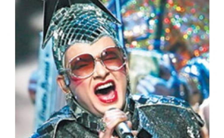 Сердючка споет в финале 