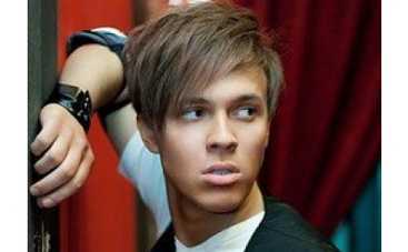 В группе "БиС" появился новый вокалист