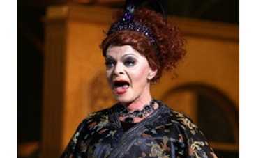 Лариса Долина затеяла бракоразводный процесс?