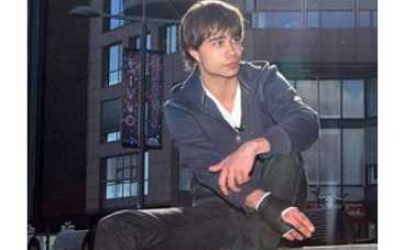 Александр Рыбак сломал руку