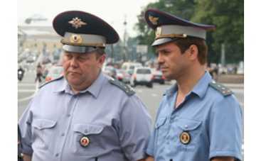 АНОНС. Сергей Астахов: "Езжу скромно – 180 км в час"