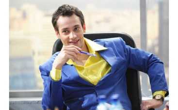 Взрослые "Игрушки" в стиле "Карты, деньги, два ствола"