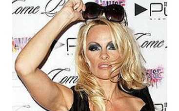 Памела Андерсон написала письмо Путину