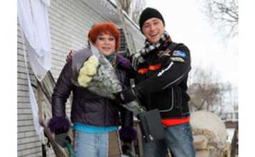 Маричка из "Файной Юкрайны" требует от Антона романтики