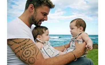 Рикки Мартин впервые вышел в свет после признания в своей секс-ориентации