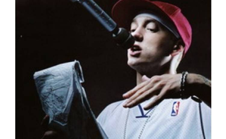 У Эминема украли новый альбом