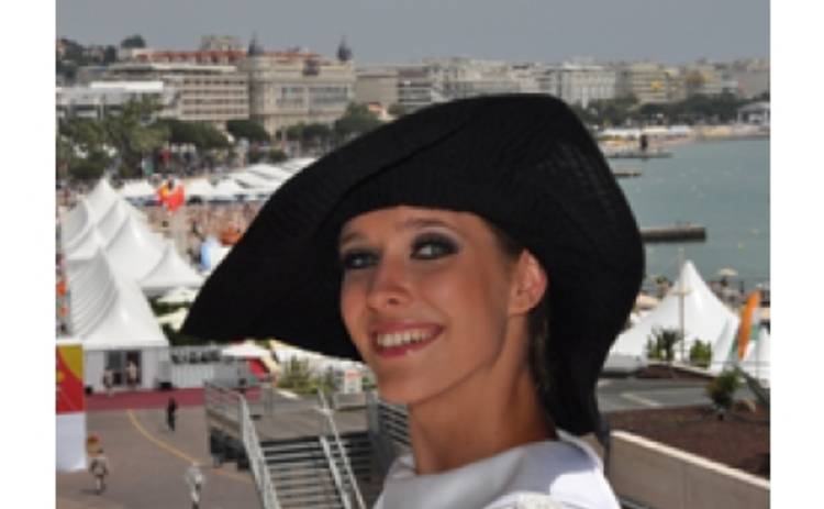 Любовник Мадонны сыграет для Кати Осадчей