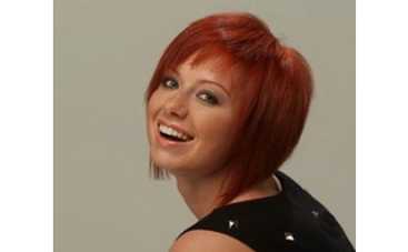 На Юлю Савичеву упал с неба офицер