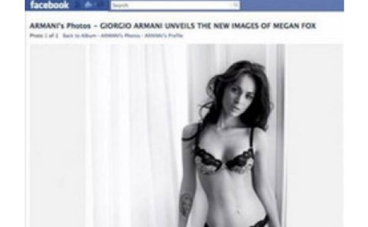 На Facebook появились интимные фото Меган Фокс