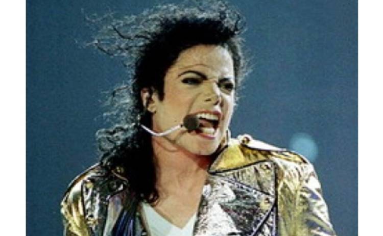 Майкл Джексон разбогател за год на миллиард