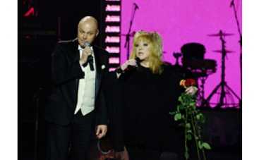 Первый канал покажет "Песни для Аллы"