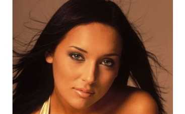 Семью Алсу преследуют кредиторы