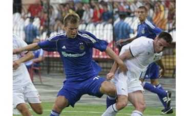 Большой футбол на "1+1"