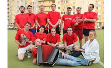 Мадонна болела за "Real Comedy"