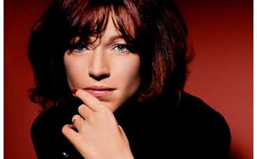 Алена Хмельницкая уехала во Францию