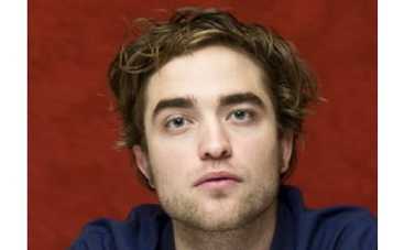 Роберт Паттинсон - извращенец