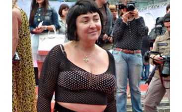 Лолита "закрылась"