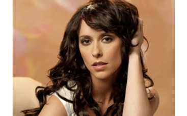 Дженнифер Лав Хьюитт влюбилась в режиссера