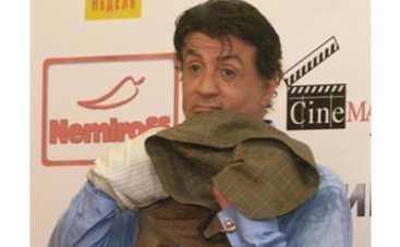 "Неудержимые" дали по шее Сильвестру Сталлоне