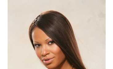 Певица Гайтана готовится стать матерью