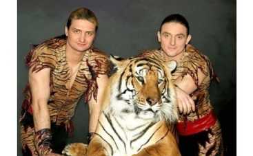 Цирк братьев Запашных попал в аварию