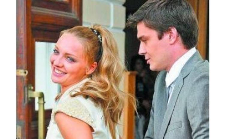 Муж Лизы Боярской снова женился