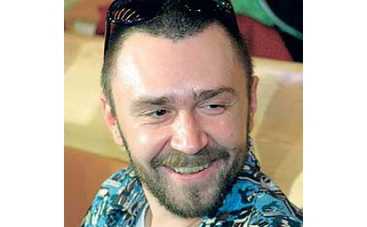 Сергей Шнуров воскрешает "Ленинград"