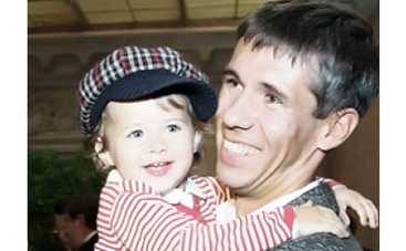 Жена Панина напивалась и издевалась над дочерью