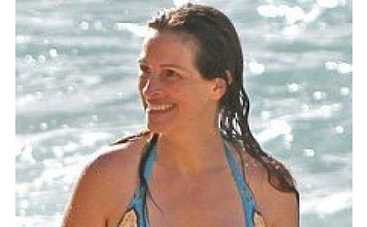 Джулия Робертс не стесняется небритых подмышек ФОТО