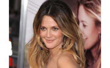 Дрю Бэрримор: уменьшение груди повлияло на мою психику