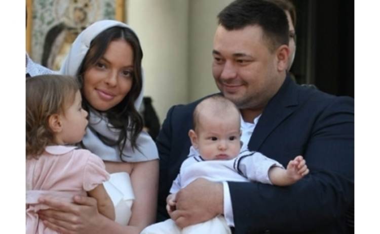 Сергей Жуков окрестил сына в Украине