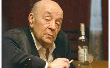 Леонид Броневой травмировался