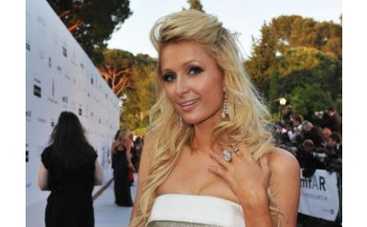 Пэрис Хилтон приобрела особняк для хомяка