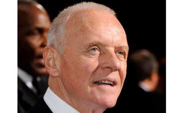 Энтони Хопкинс помешался на своем здоровье