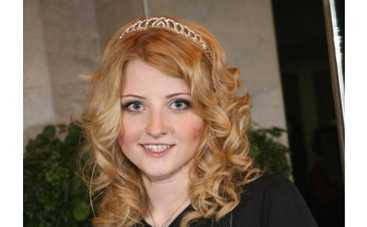 Лера Массква родила за границей