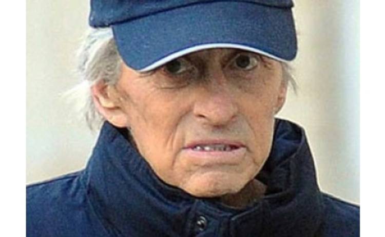 Болезнь истощила Майкла Дугласа ФОТО