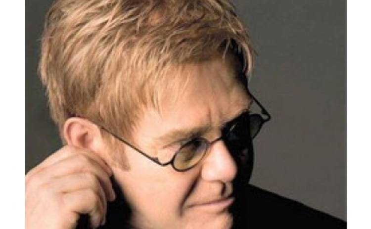 Элтон Джон покидает сцену