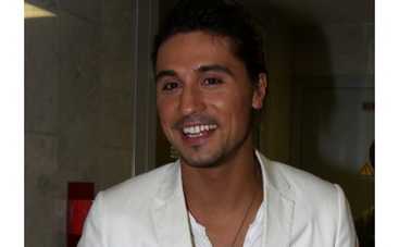 Дима Билан попал в ТЕАТР АБСУРДА