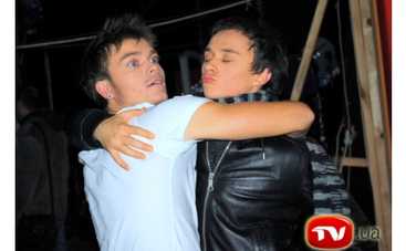 "Украина слезам не верит":  закулисные обычаи