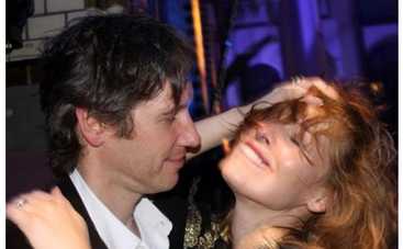 Милла Йовович с мужем бурно провела ночь ФОТО