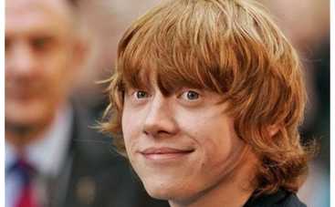 Руперт Гринт вынужден носить утиную маску