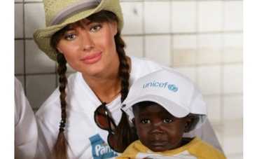 Оксана Федорова спасает детей от столбняка