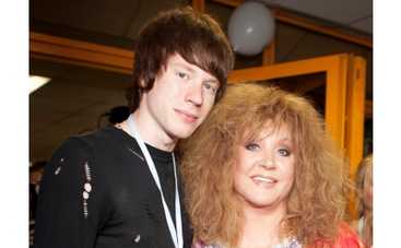 Алла Пугачева станет прабабушкой