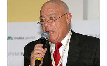 Владимиру Познеру угрожают расправой