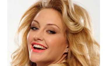 Ева Бушмина обзавелась шикарным авто ФОТО