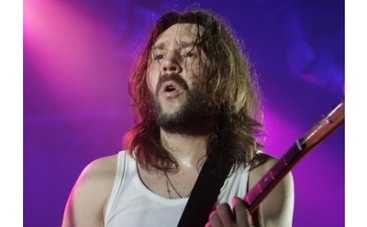 Сергей Шнуров перешел на минералку